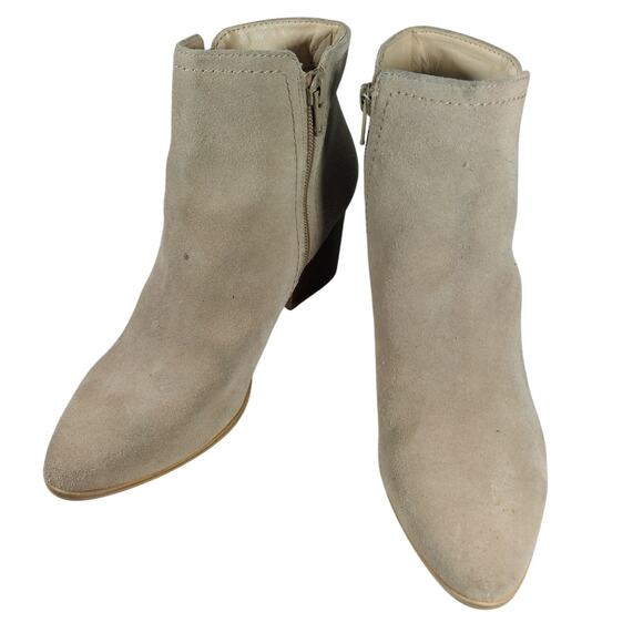 ALDO! FAWN BEIGE/TAN GENUINE SUEDE LEATHER STACKED CHUNKY HEEL BOOTS! SZ 7.5M - Picture 4 of 9